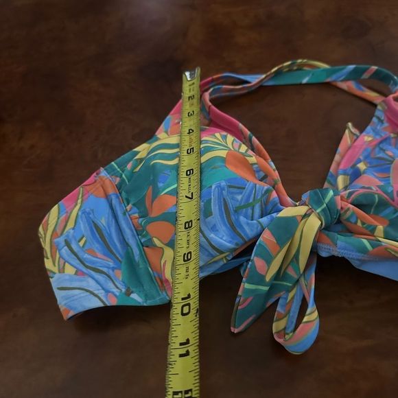 Kona Sol Women's Abstract Tropical Print Tie-Front Bikini Top NWT Size L - Picture 4 of 7